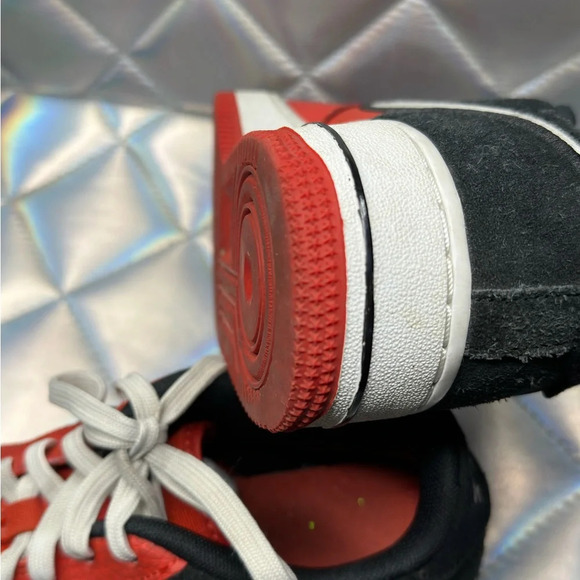 Nike Airforce 1 LV8 1 Mystic Red Black - Picture 7 of 9